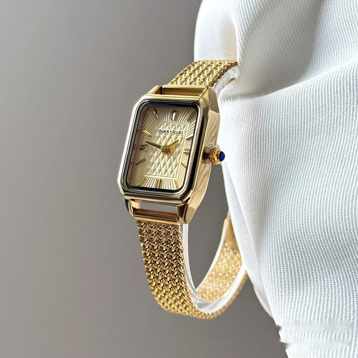 Goldiluxx Women's Versatile Light-luxury High-end Watch For Students featuring A Simple And Compact Dial