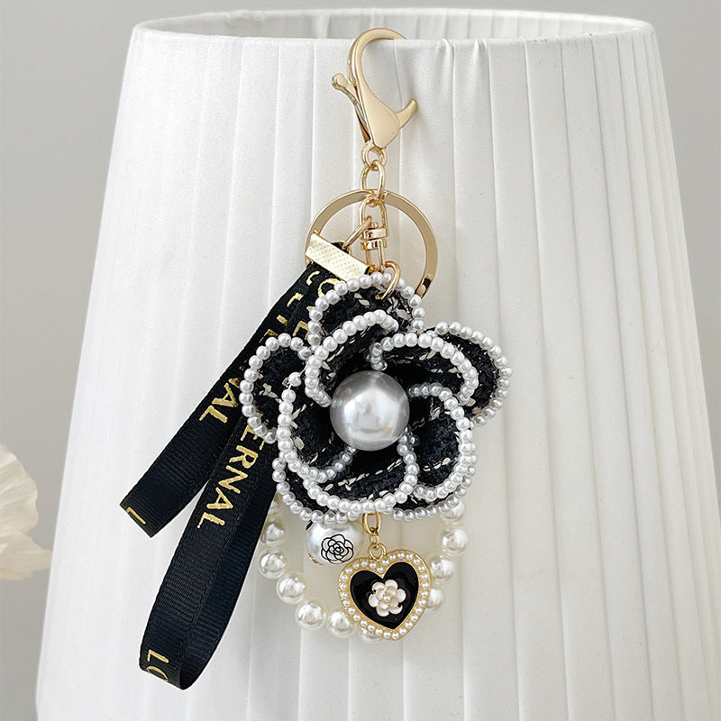 Goldiluxx Camellia Key Chain Ribbon Pearl