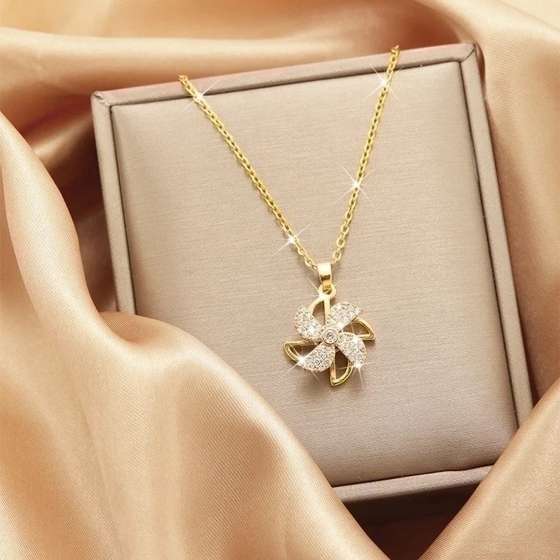 Goldiluxx Lady Heart Shape Flower Titanium Steel Plating Inlay Zircon Gold Plated Pendant Necklace