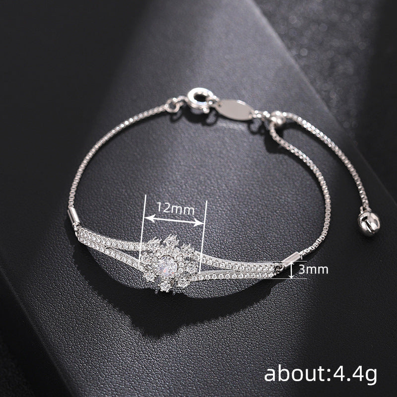 Goldiluxx Gentle Romantic Womens Snowflake Bracelet With A Sweet Chic Design And A Dazzling Eye-catching Finish